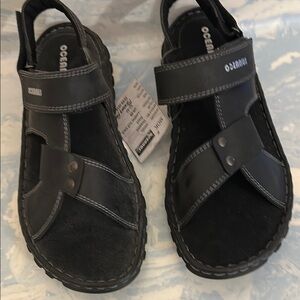 Men’s Leather Oceanus Sandals NWT